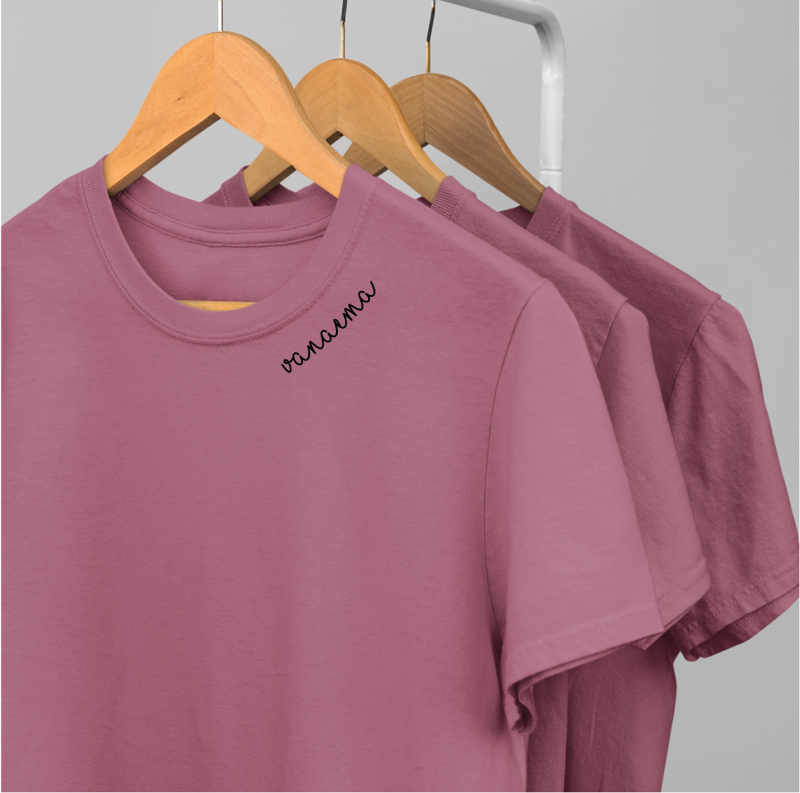 Embroidered Collar Organic Cotton T-shirt "Vanaema" (EE)
